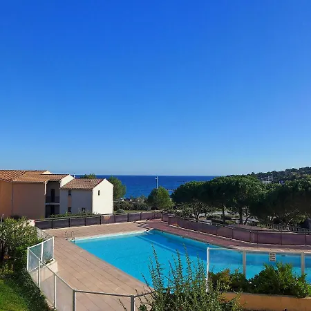 La Gaillarde-16 By Interhome